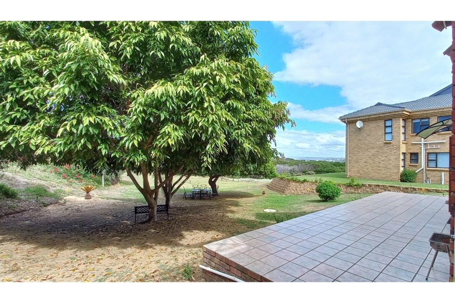 2 Bedroom Property for Sale in Hersham Western Cape